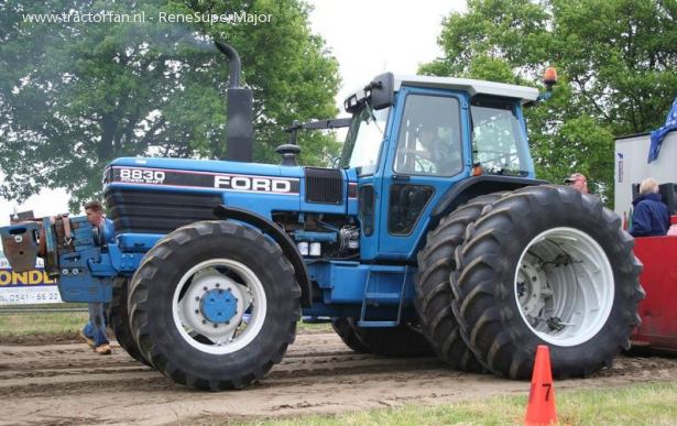 Ford 8830