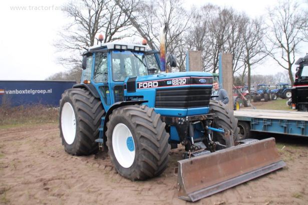 Ford 8830