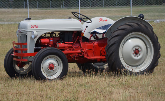 Ford 8n