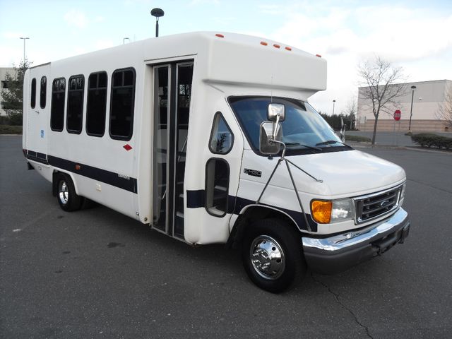 Ford Bus Ford Bus