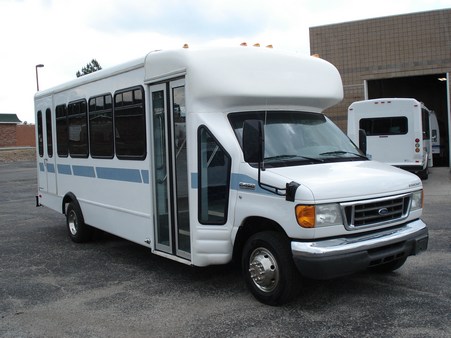 Ford Bus
