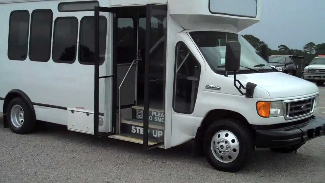 Ford Bus