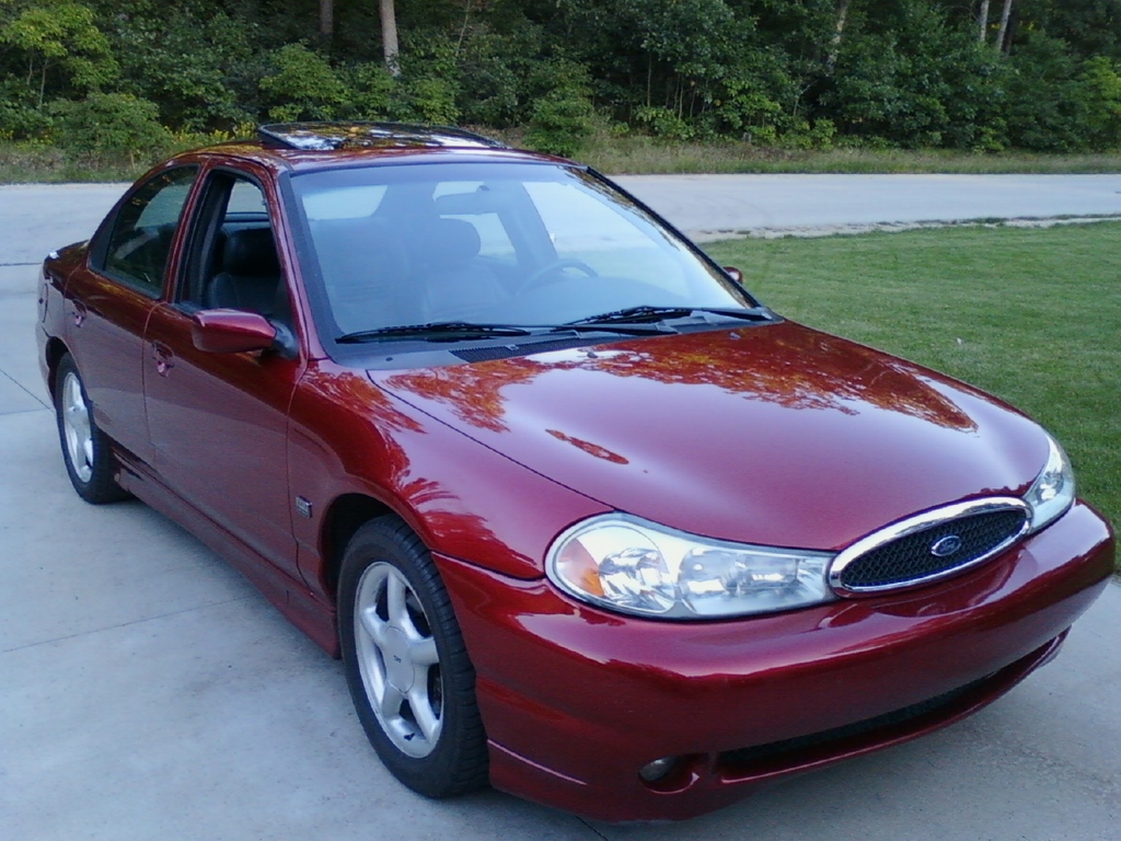 Ford Contour