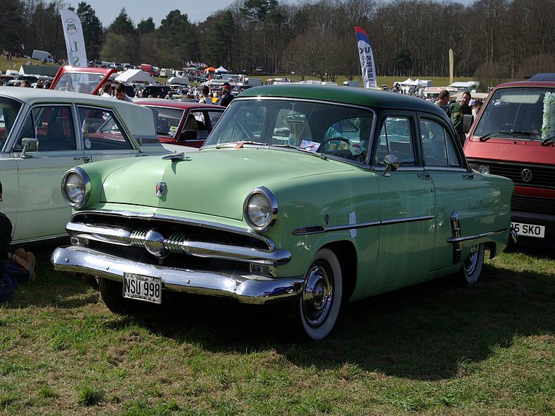 Ford Customline