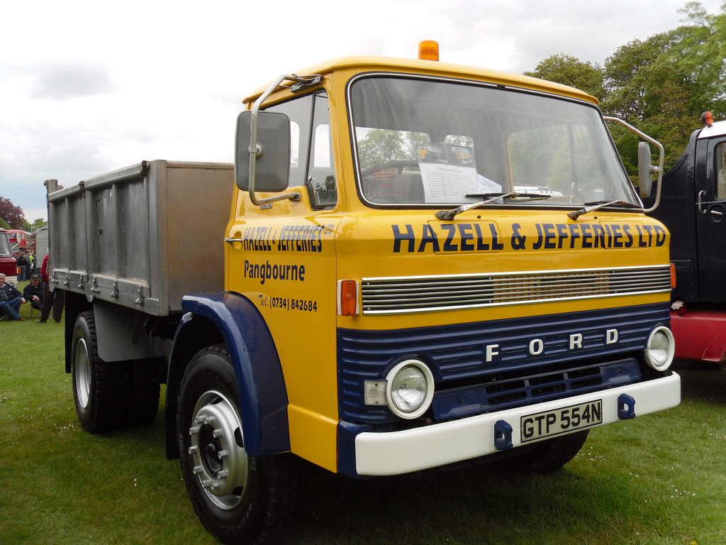 Ford D