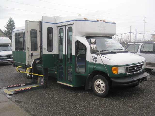 Ford E-450