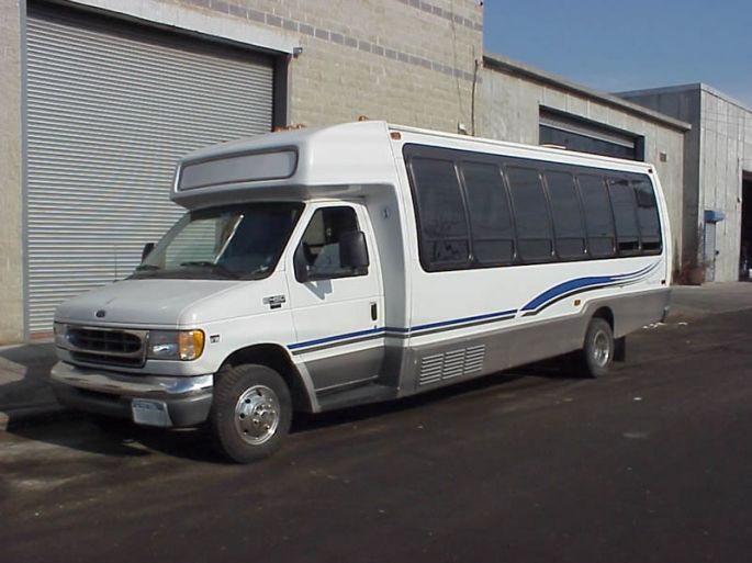 Ford E450