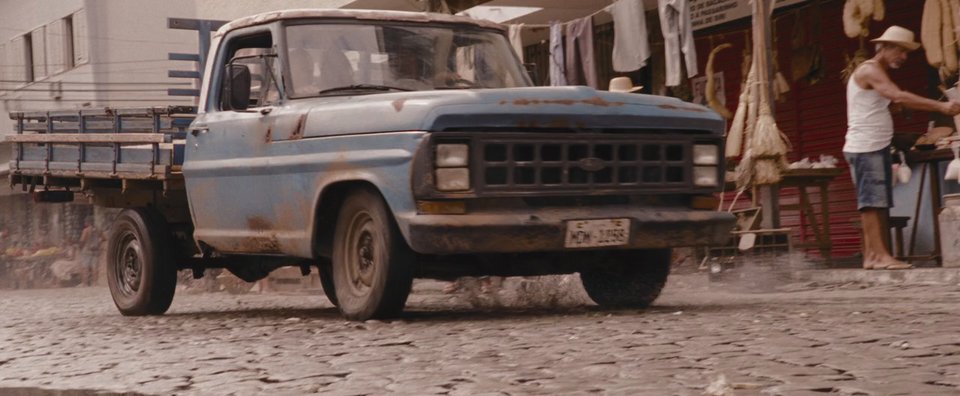 Ford F-1000