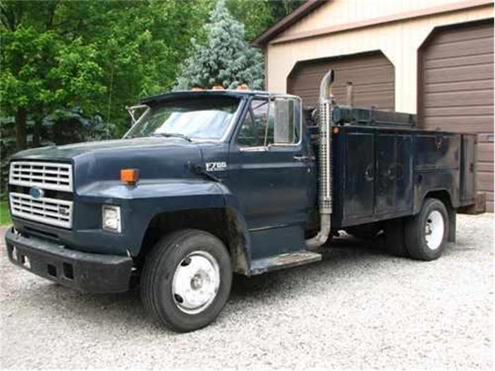 Ford F700