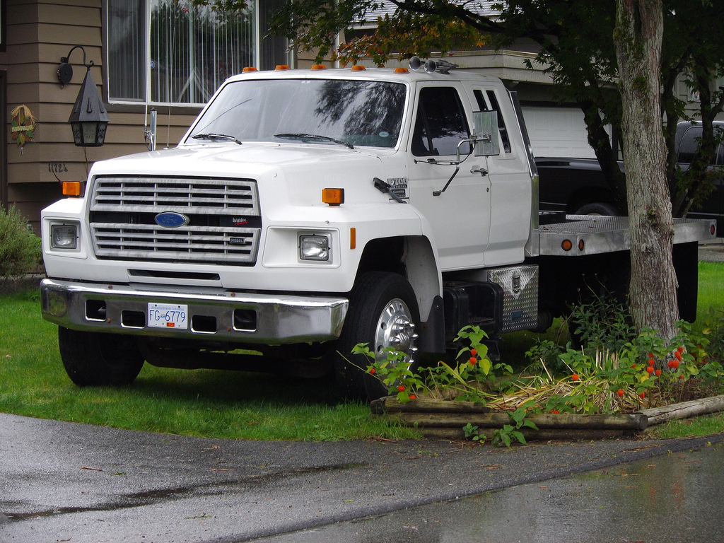 Ford F700
