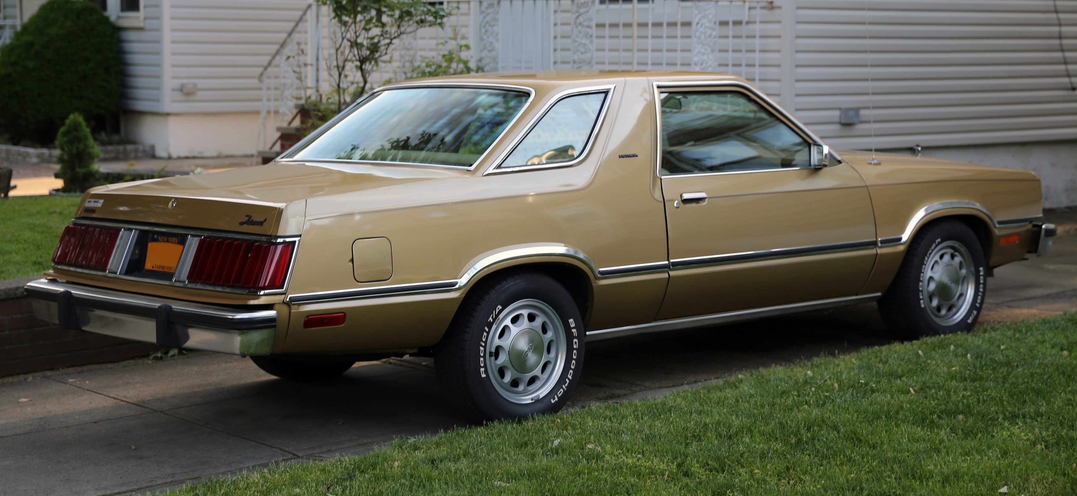 Ford Fairmont
