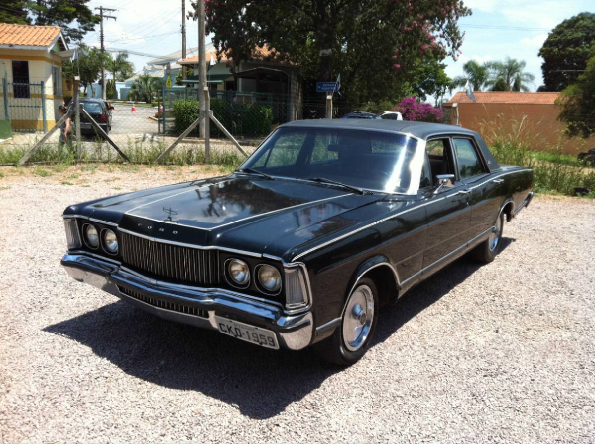 Ford Landau