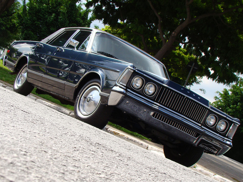 Ford Landau