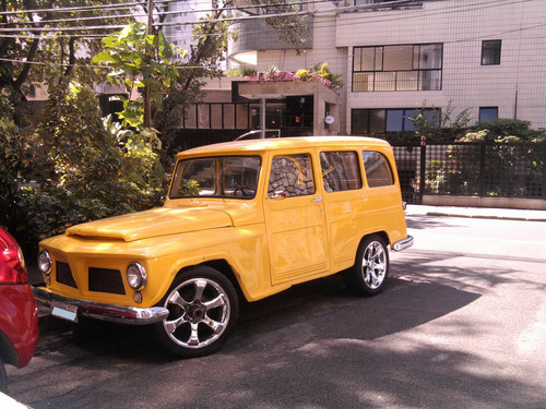 Ford Rural