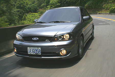 Ford Tierra