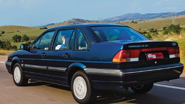 Ford Versailles