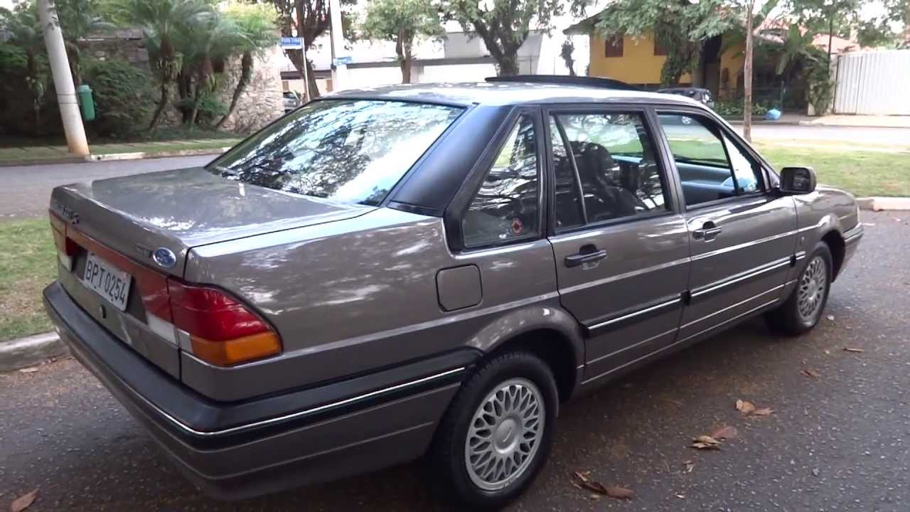 Ford Versailles