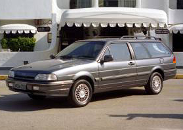Ford Versailles