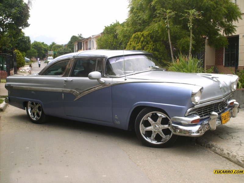 Ford Victoria