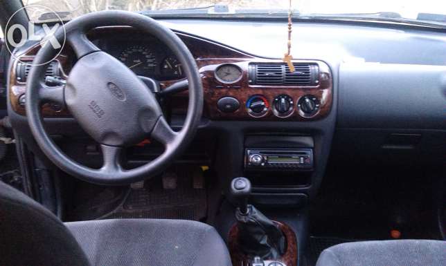 Ford Mondeo 1.6 16v