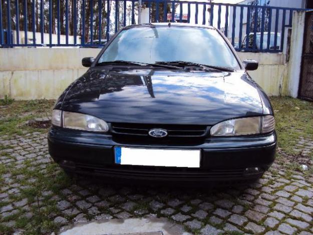 Ford Mondeo 18 Td