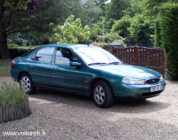 Ford Mondeo 18 Td