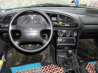 Ford Mondeo 2.0 Ghia