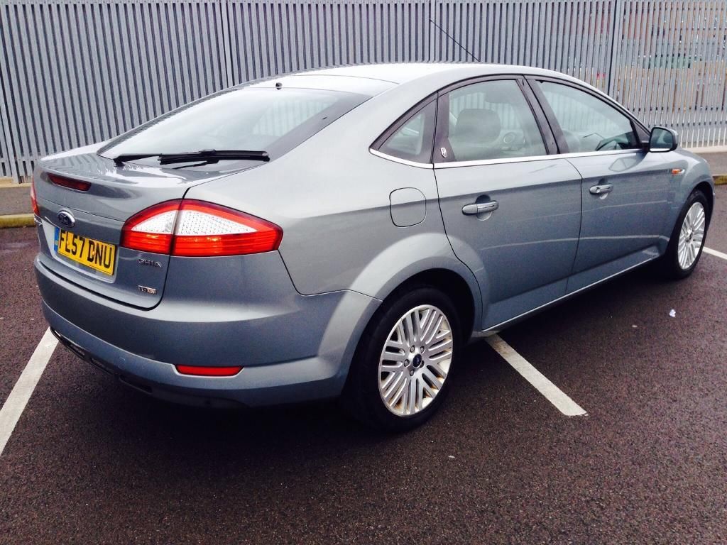 Ford Mondeo 2.0 Ghia
