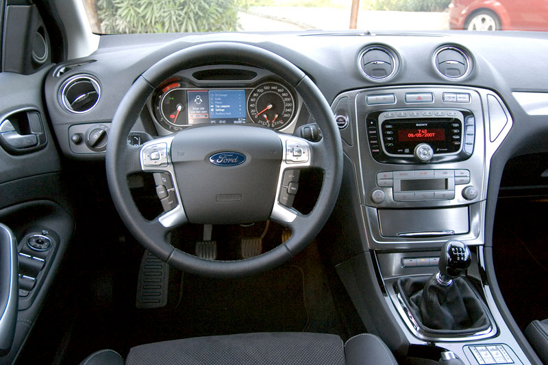 Ford Mondeo 2.0 I 16v