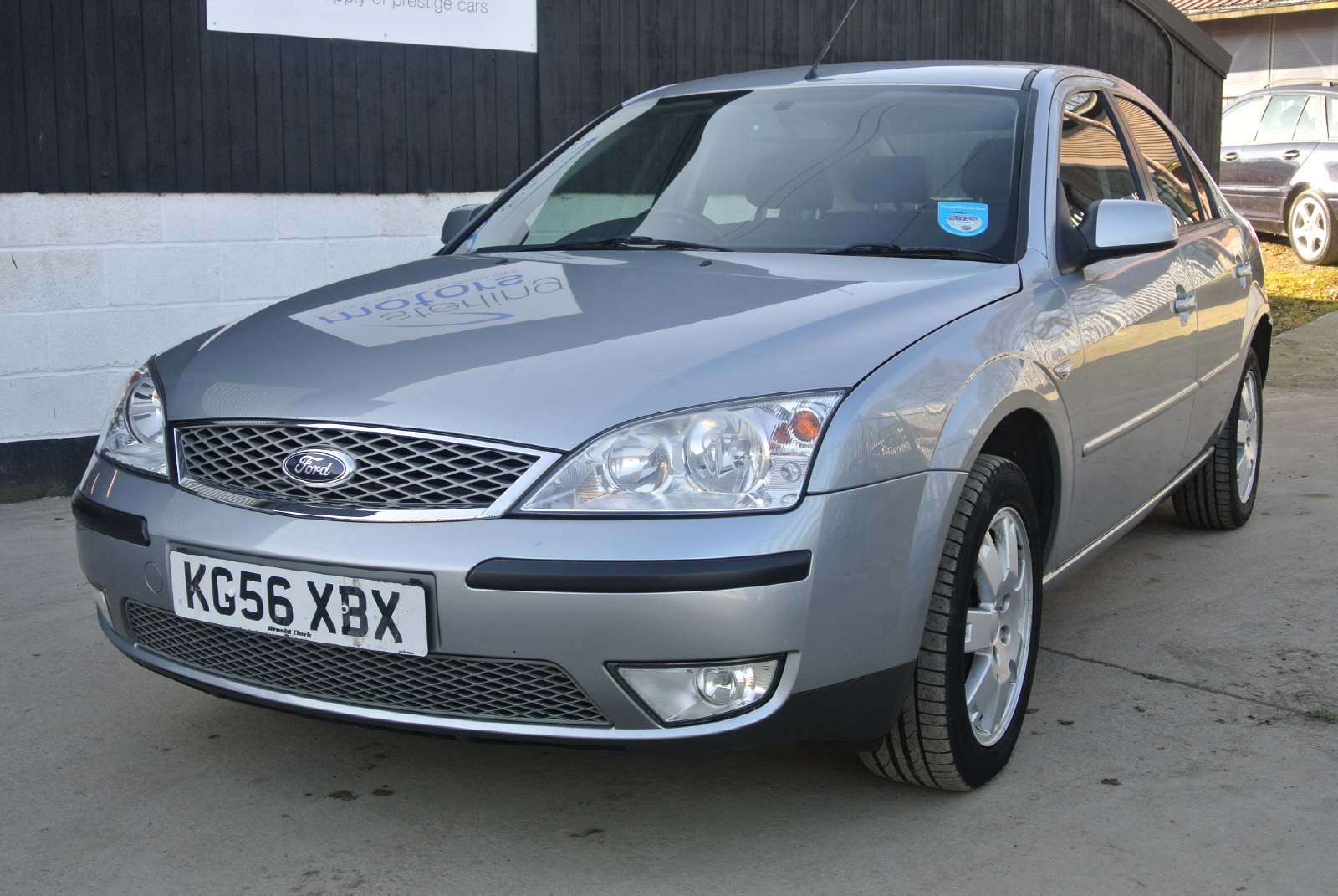 Ford Mondeo 2.0 TDCI Ambiente Ford Mondeo 2.0 TDCI Ambiente