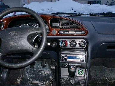 Ford Mondeo 2.0i