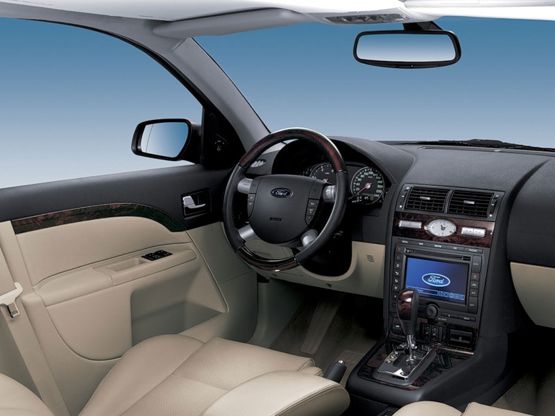 Ford Mondeo 2004