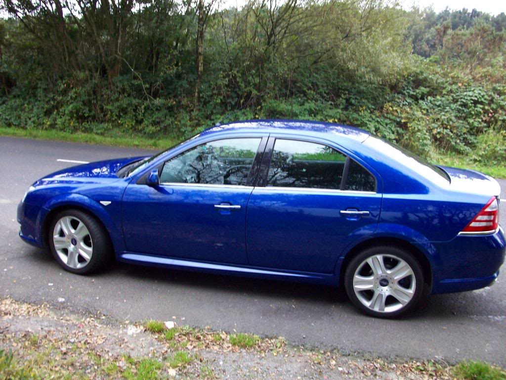 Ford Mondeo 220