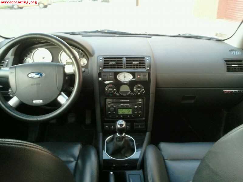 Ford Mondeo 3.0 V6