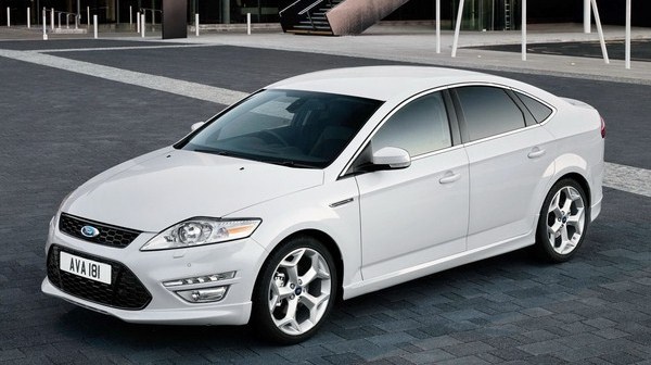 Ford Mondeo Coupe
