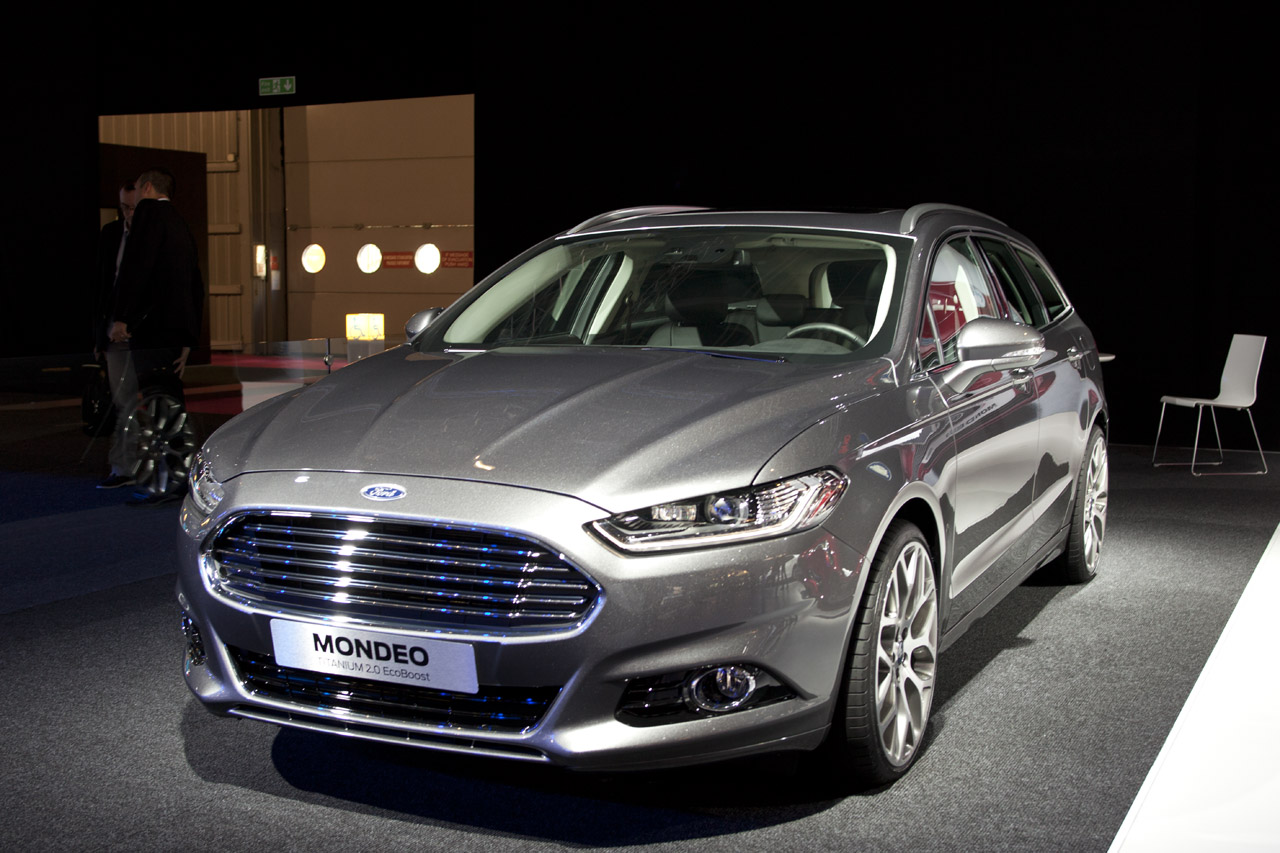 Ford Mondeo Coupe