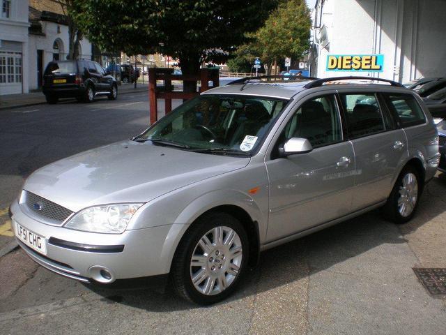 Ford Mondeo Ghia 2002