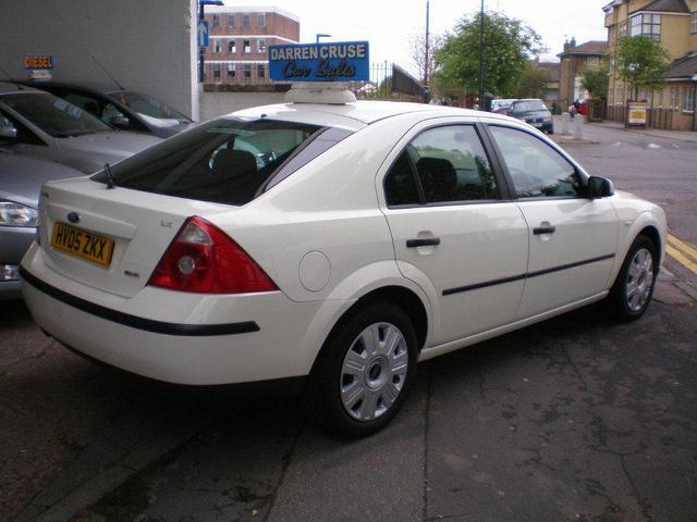 Ford Mondeo Ghia 2005