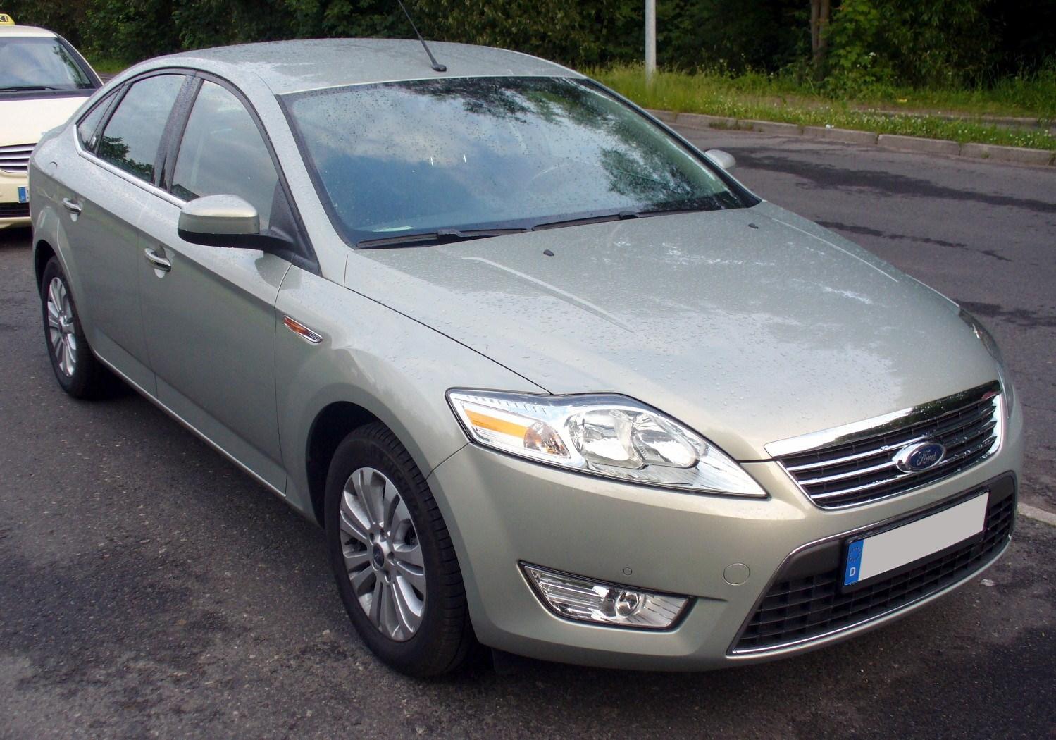 Ford Mondeo Ghia