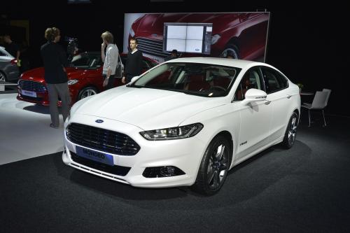 Ford Mondeo Hybrid