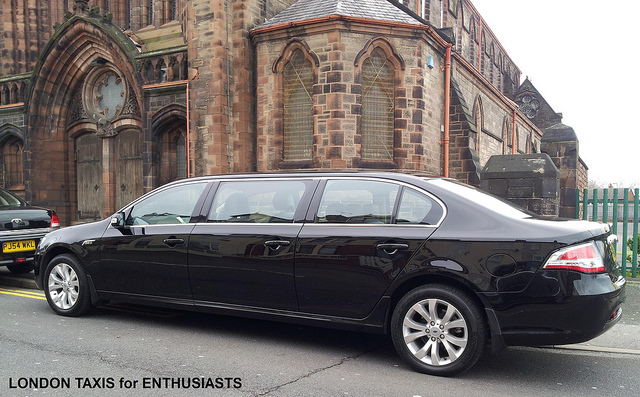 Ford Mondeo Limousine