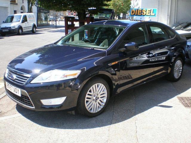Ford Mondeo Saloon