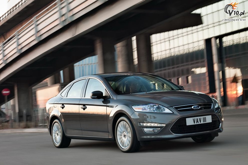 Ford Mondeo Sedan
