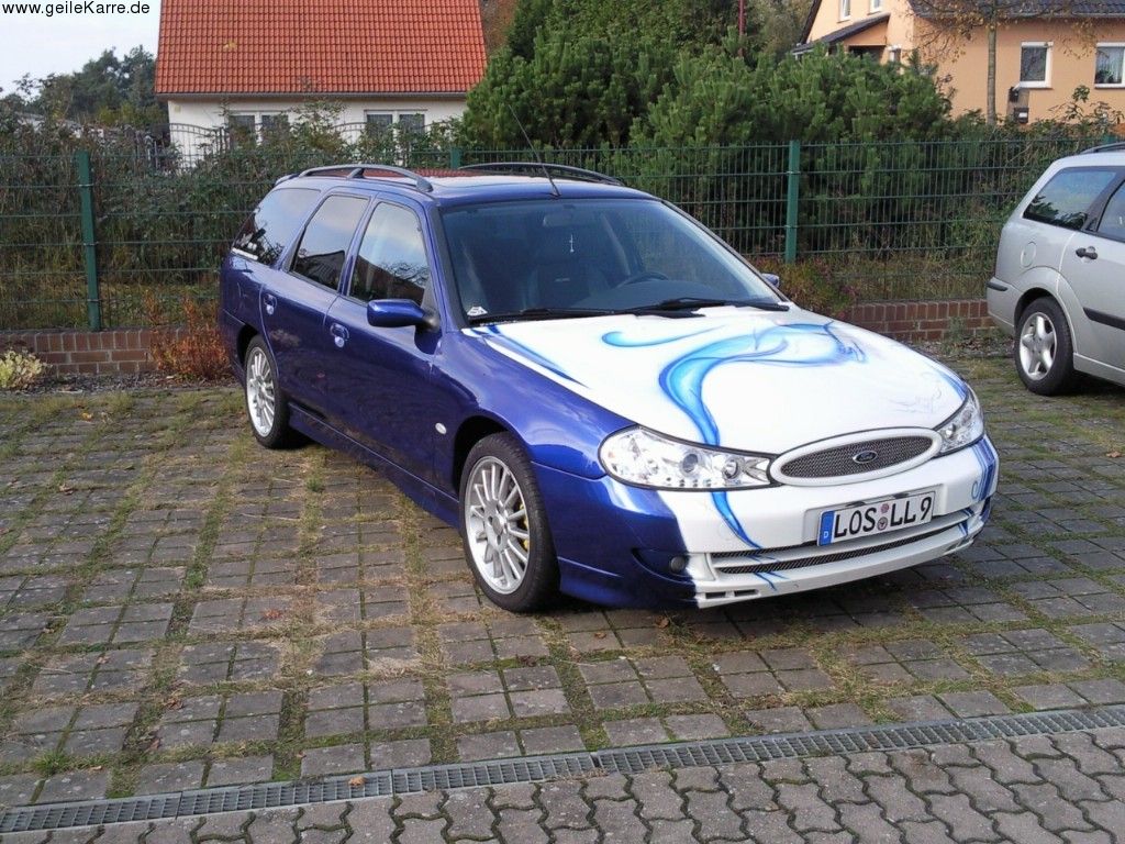 Ford Mondeo St 200