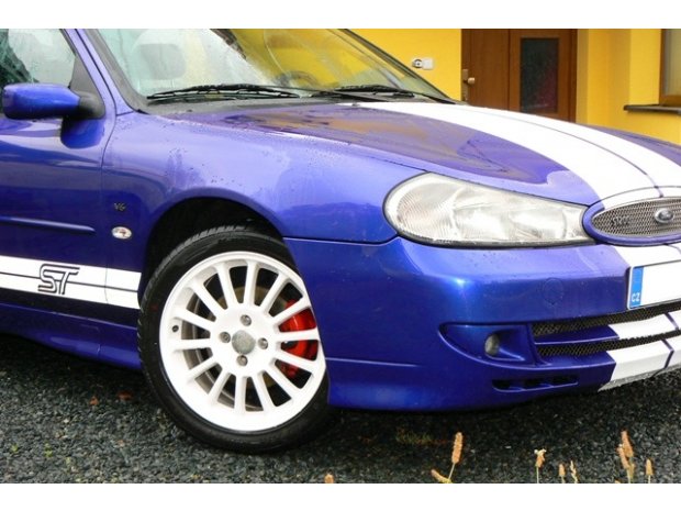 Ford Mondeo St200