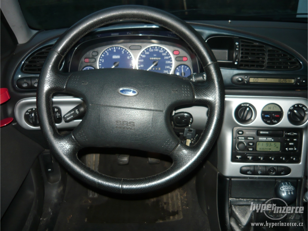 Ford Mondeo St200