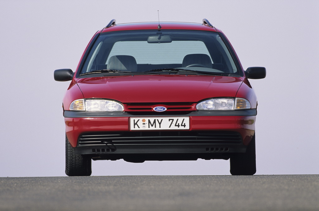 Ford Mondeo V6