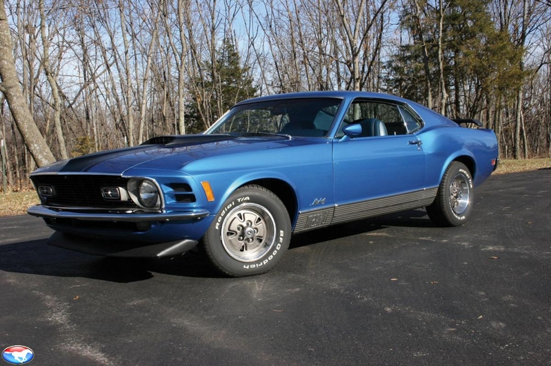 Ford Mustang 1