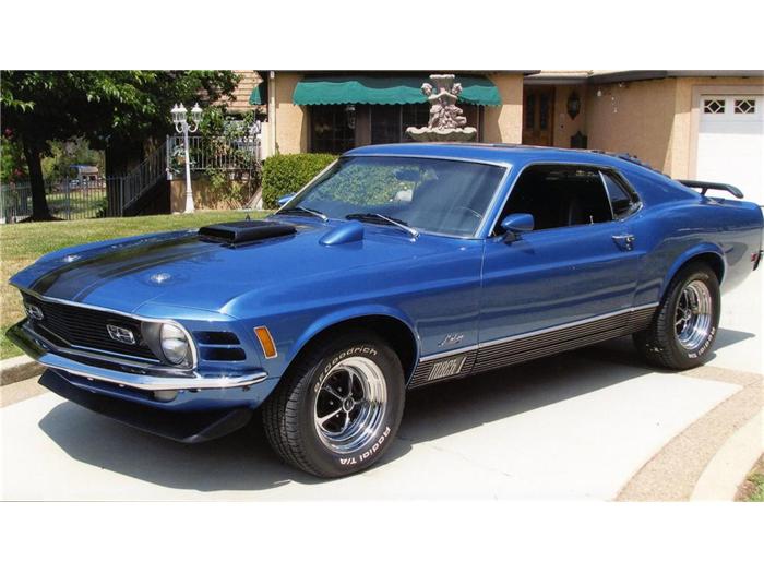 Ford Mustang 1