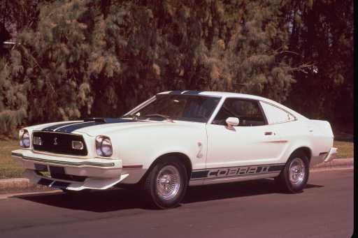 Ford Mustang 2